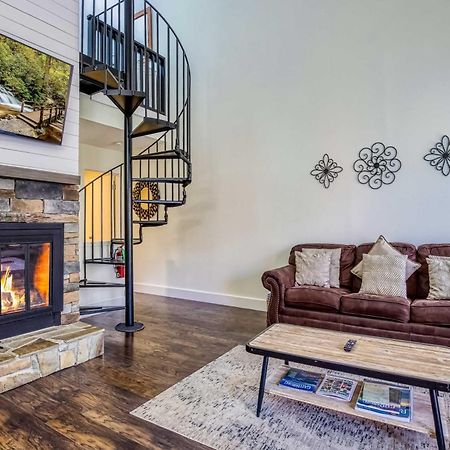 Gatlinburg Mountain Townhome With Pool Access! Exterior foto
